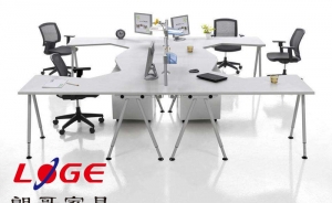 為什么定制辦公家具如此受各企業(yè)的歡迎呢？