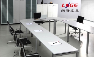辦公家具的使用壽命會(huì)受哪些因素影響呢？