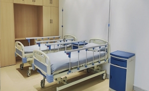 廣東朗哥家具實業(yè)有限公司：醫(yī)用護(hù)理床項目配套解決方案服務(wù)商