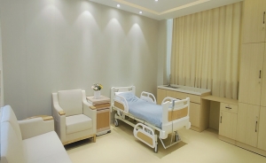 廣東朗哥家具實業(yè)有限公司：醫(yī)療床廠家配套解決方案服務(wù)商
